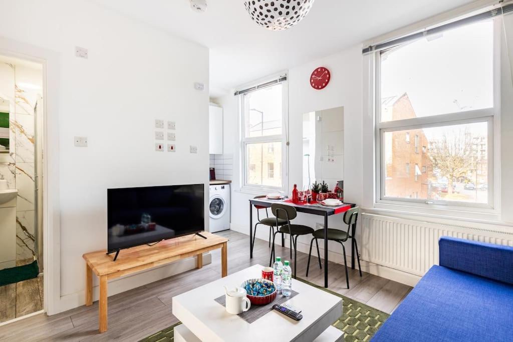 Parkside Stay North London - Victoria Line Extérieur photo