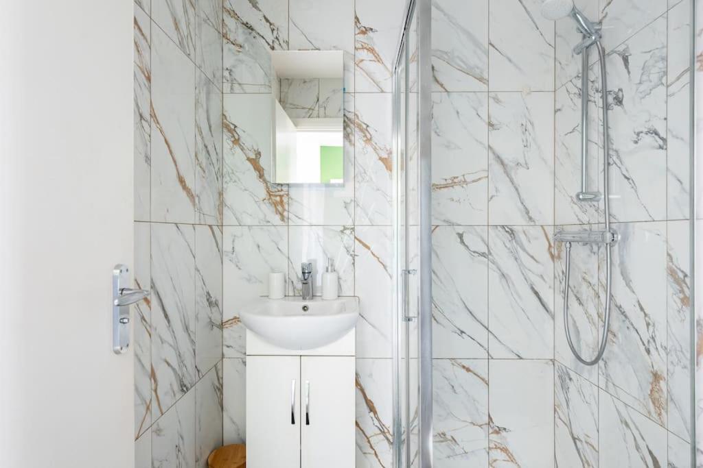Parkside Stay North London - Victoria Line Extérieur photo